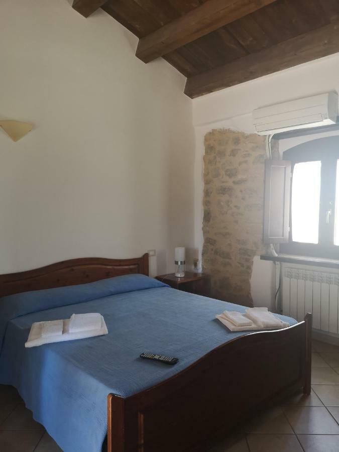 Sperone Agriturismo Villa Assoro Eksteriør bilde