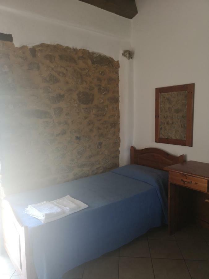 Sperone Agriturismo Villa Assoro Eksteriør bilde